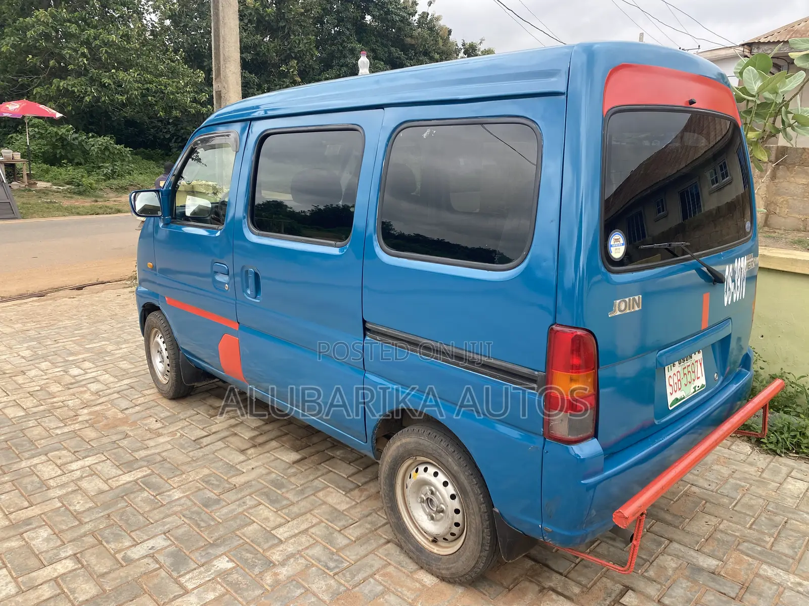 Suzuki APV Minibus 2001 Blue