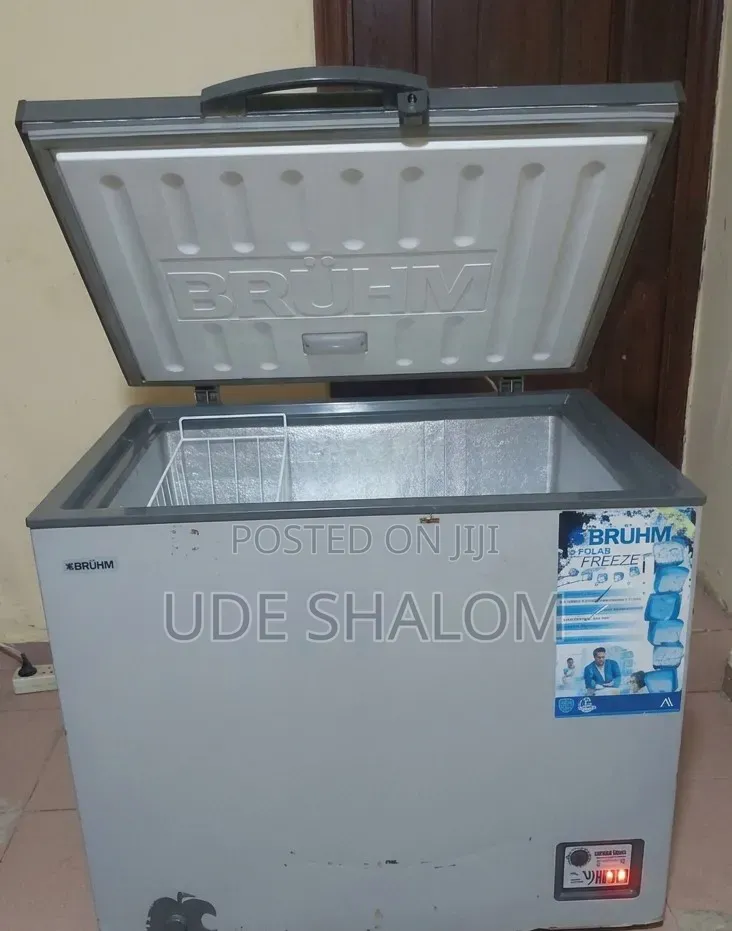Bruhm 310L Neatly Used Freezer