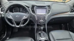 Hyundai Santa Fe Limited Ultimate AWD 2018 Silver