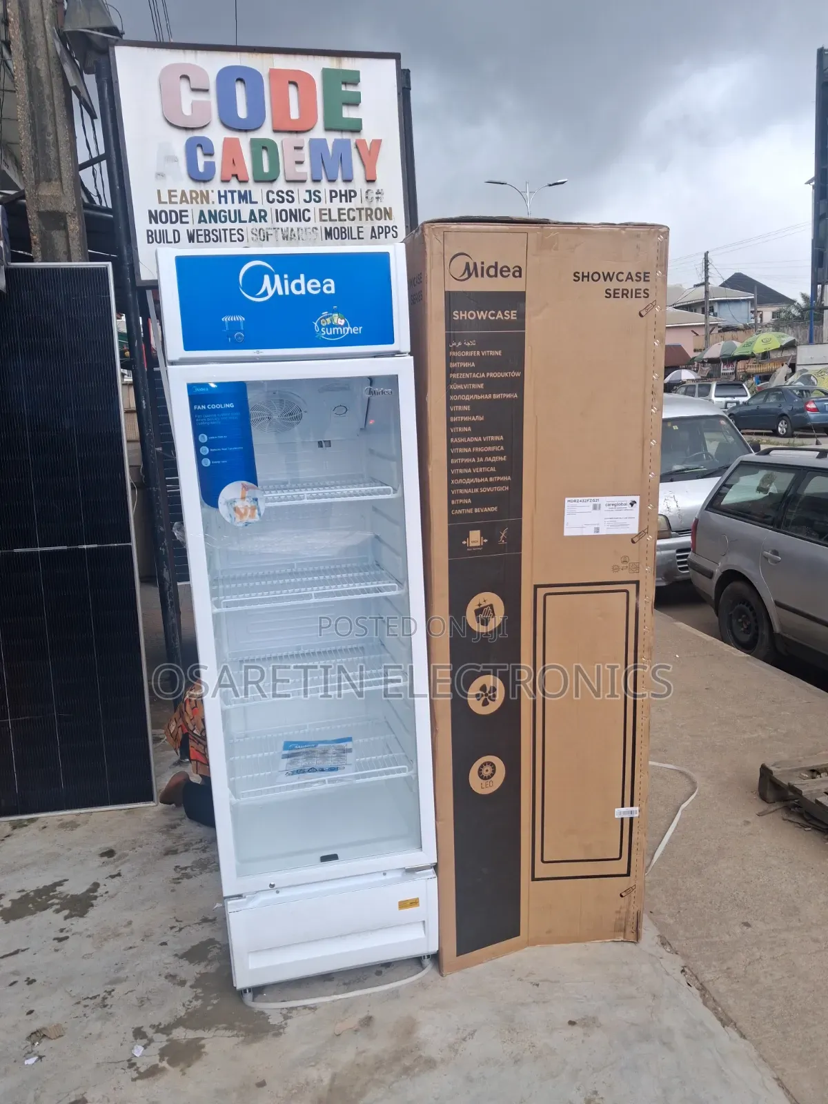 Midea Showcase Refrigerator 309 Litre