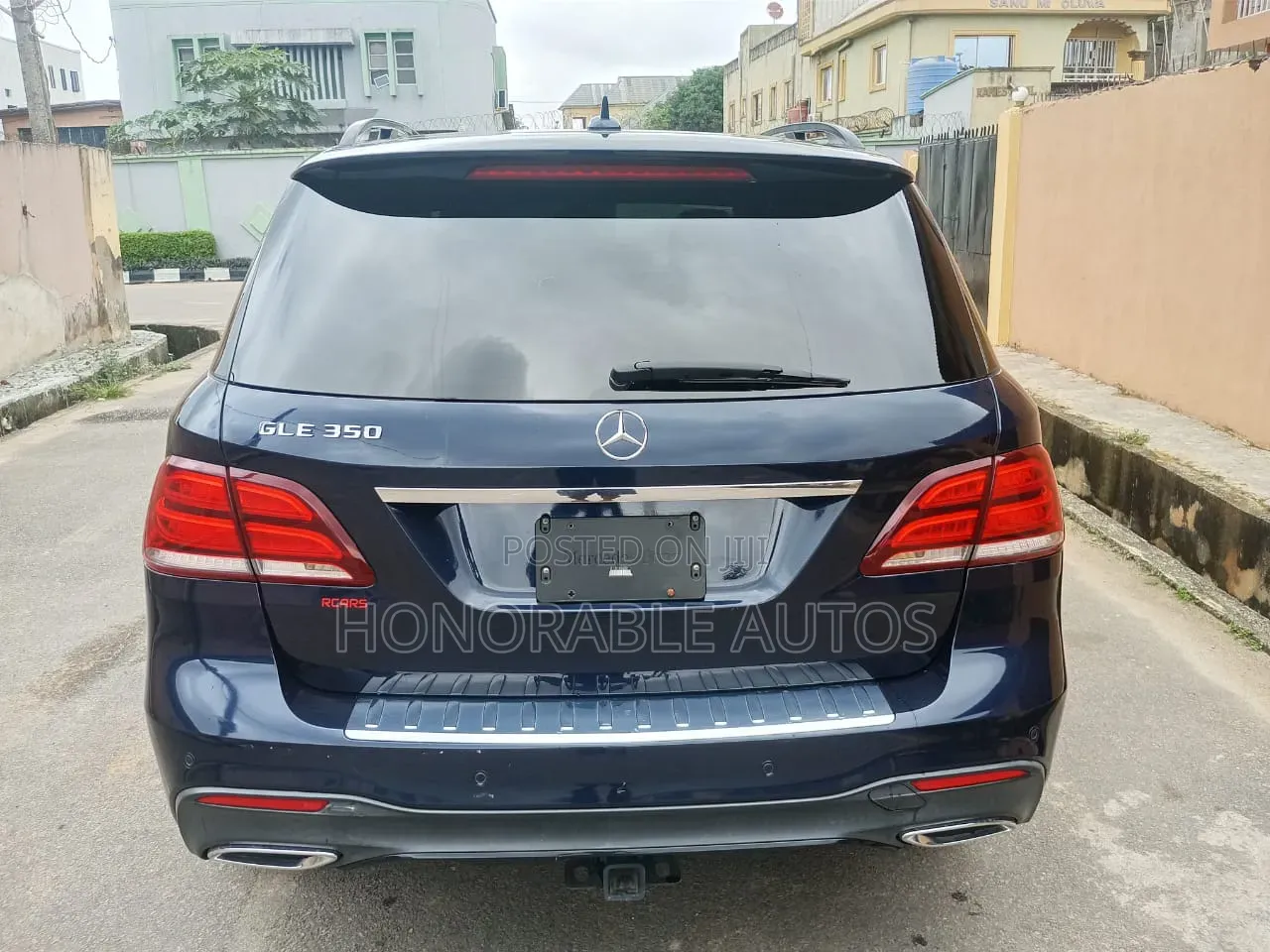 Mercedes-Benz GLE-Class 2018 Blue