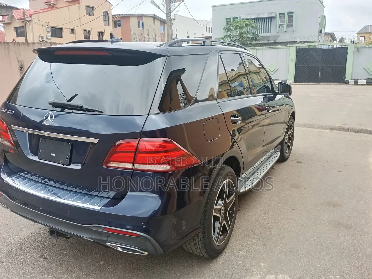 Mercedes-Benz GLE-Class 2018 Blue