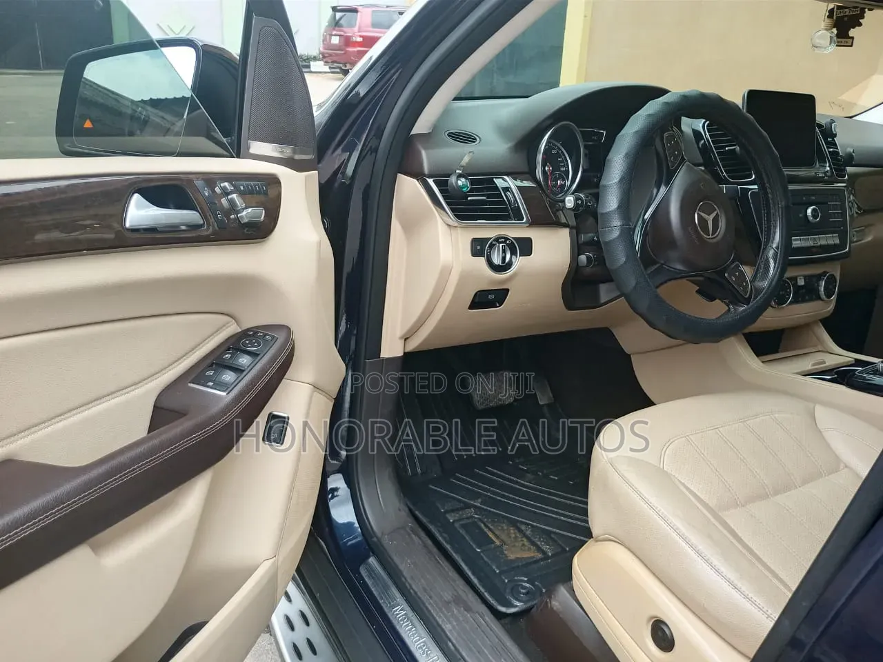 Mercedes-Benz GLE-Class 2018 Blue