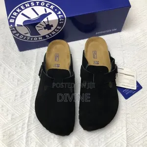 Original Birkenstocks Boston Clogs,Never Worn