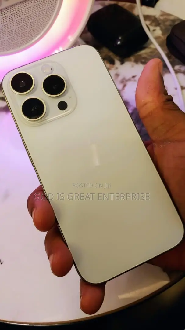 Apple iPhone 15 Pro 256 GB Silver