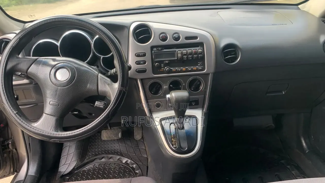 Pontiac Vibe Automatic 2003 Gray
