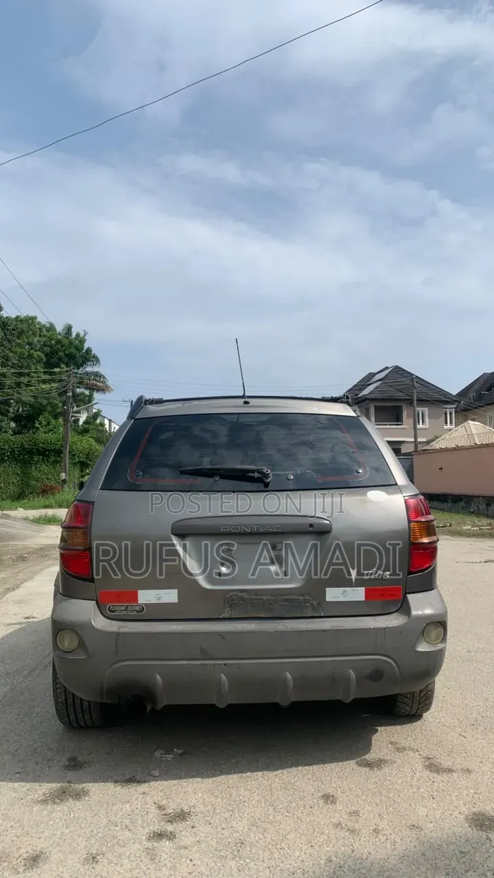 Pontiac Vibe Automatic 2003 Gray