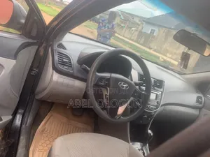 Hyundai Accent 2012 Black