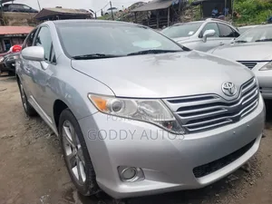 Toyota Venza V6 AWD 2010 Silver