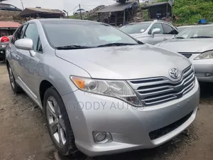 Toyota Venza V6 AWD 2010 Silver