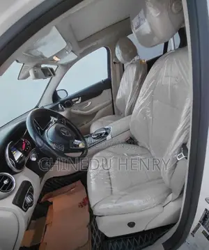 Mercedes-Benz GLC-Class 2017 White