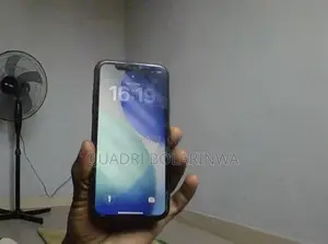 Apple iPhone 11 64 GB Black