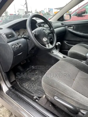 Toyota Corolla LE 2005 Gray
