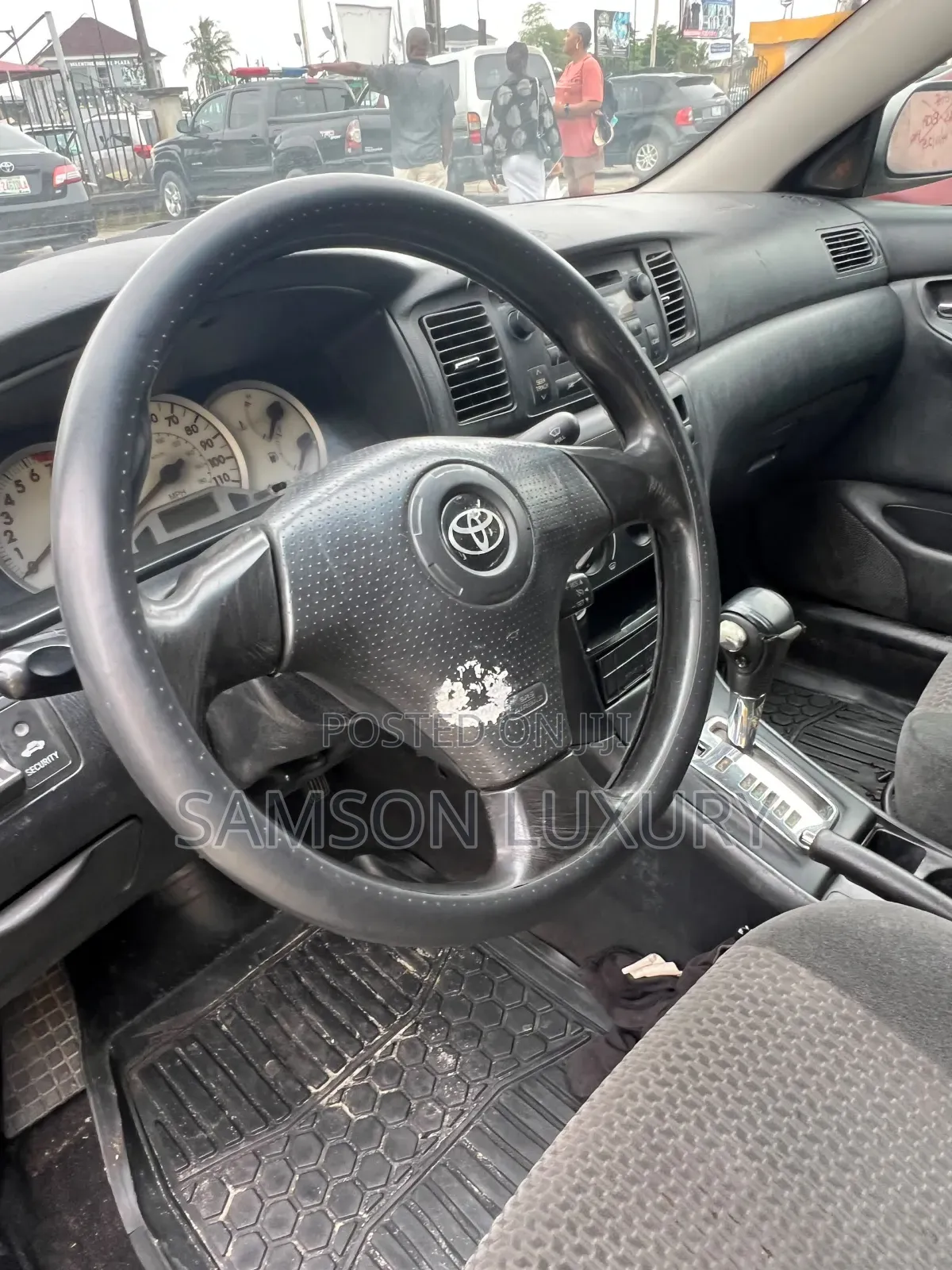 Toyota Corolla LE 2005 Gray