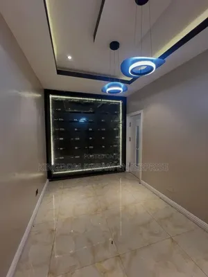 3bdrm Apartment in Lekki Phase 1 for rent