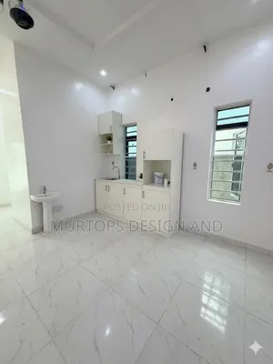 Studio Apartment in Royal, Lekki Phase 2 for rent