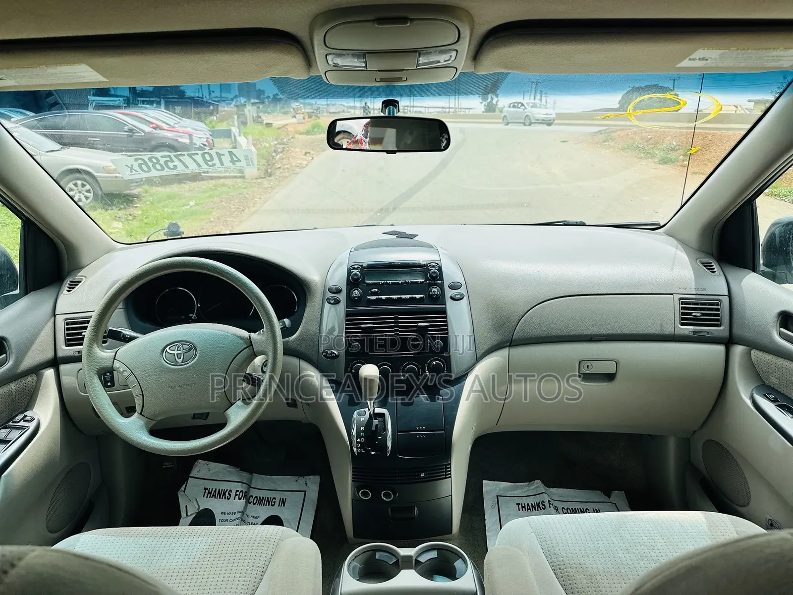 Toyota Sienna LE 2008 White