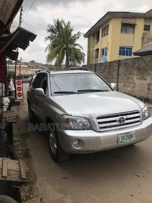 Toyota Highlander 2005 Silver