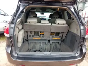 Toyota Sienna 2014 Gray