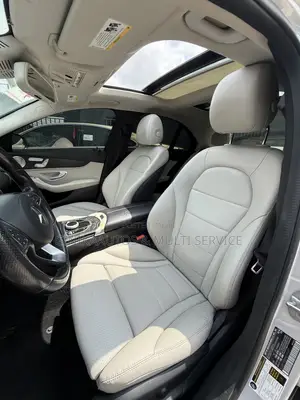 Mercedes-Benz C300 Luxury 4matic Sedan AWD (2.0L 4cyl 7A) 2017 Silver