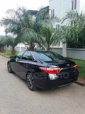 Toyota Camry 2017 Black