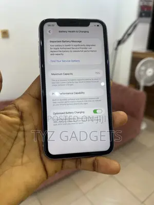Apple iPhone 11 64 GB Blue
