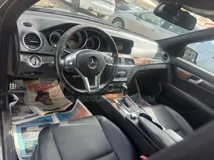 Mercedes-Benz C250 2013 Black