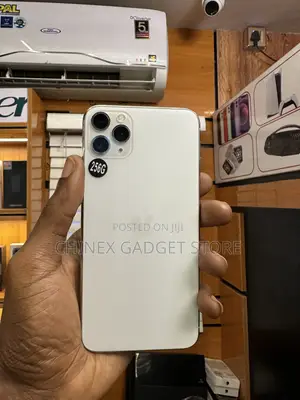 Apple iPhone 11 Pro Max 256 GB White