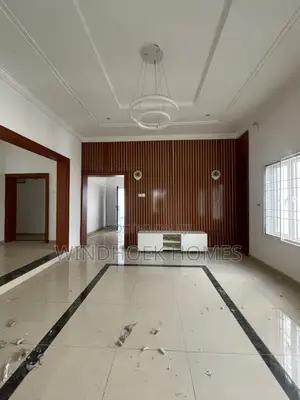 3bdrm Block of Flats in Katampe for rent