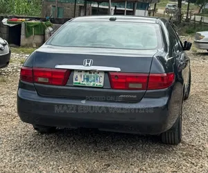 Honda Accord 2005 Blue