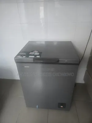 Hisense Chest Freezer Silver 142L