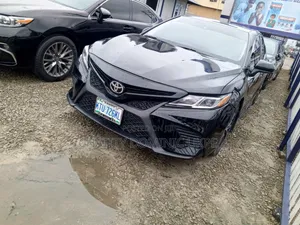 Toyota Camry 2019 Black