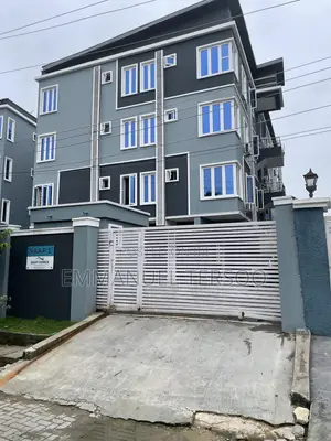 2bdrm Apartment in Oral Estate, Ikota for sale