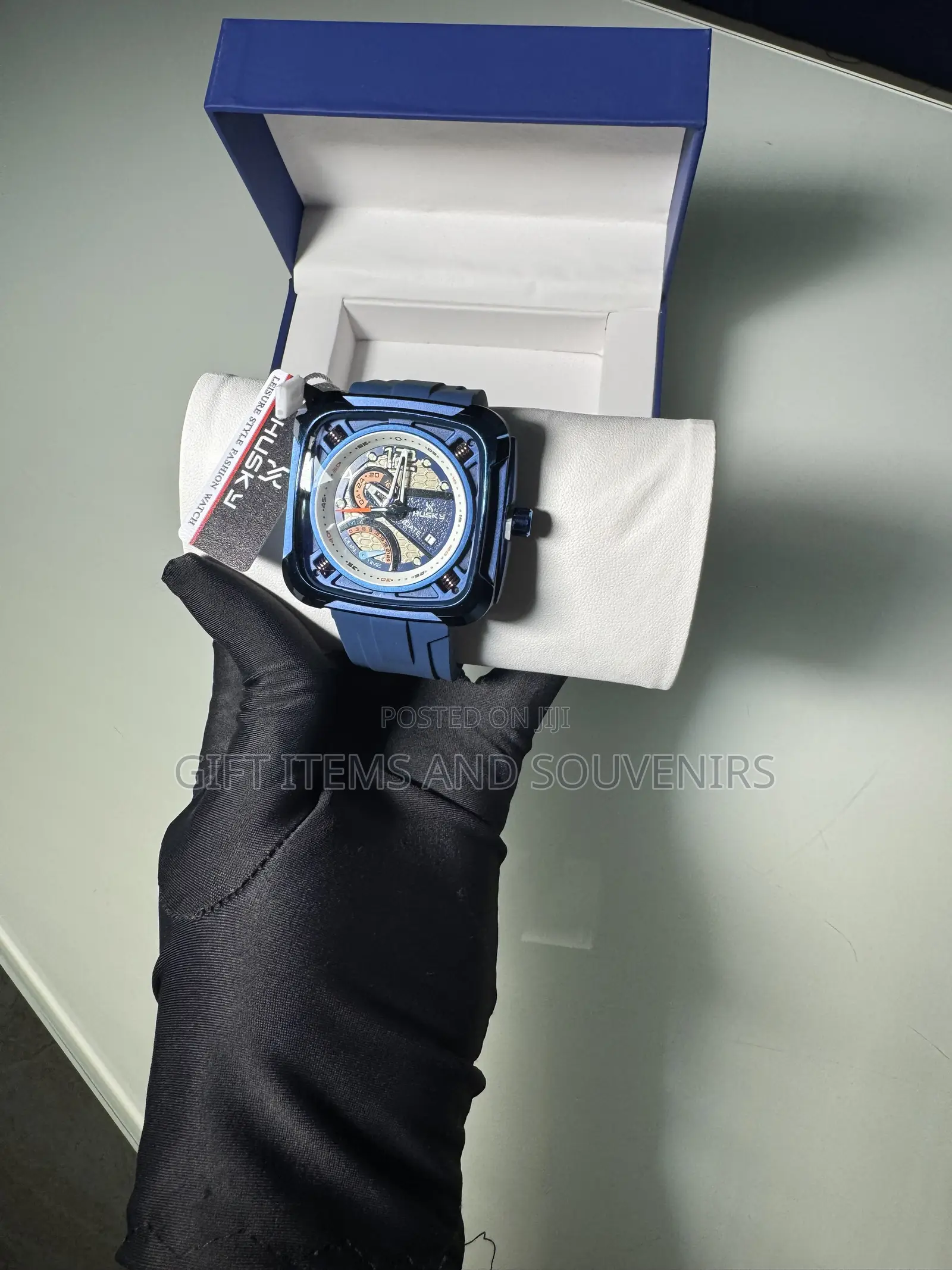Husky Wristwatch
