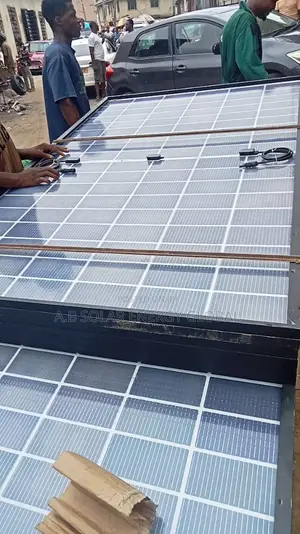 Jinko Mono 650watta All Black Bifacial Panel