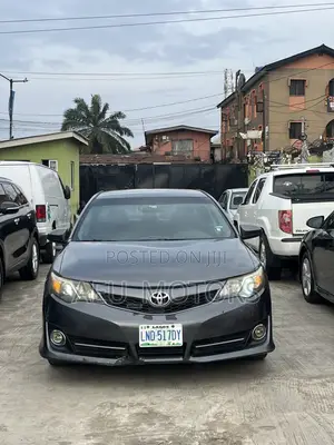 Toyota Camry 2014 Gray