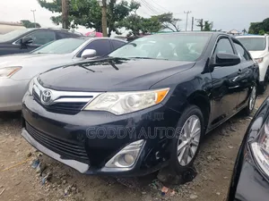 Toyota Camry 2012 Green