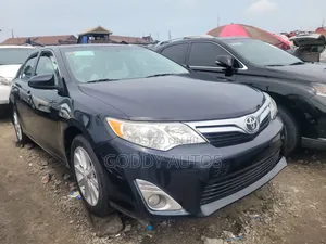 Toyota Camry 2012 Green