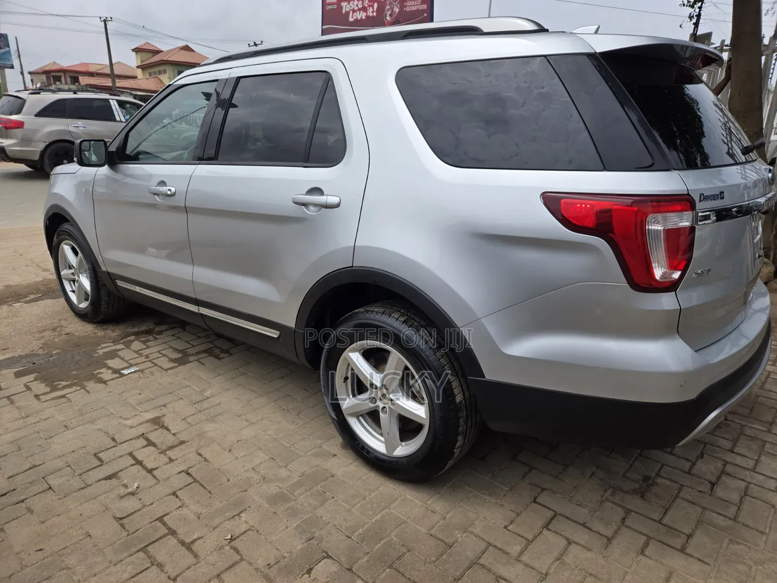 Ford Explorer 2016 Silver