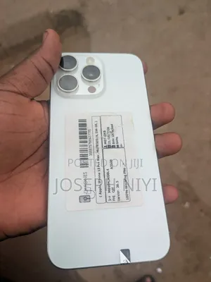 Apple iPhone 15 Pro Max 256 GB White