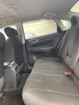 Nissan Sentra S 2016 Red