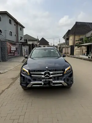 Mercedes-Benz GLC-Class 2017 Blue