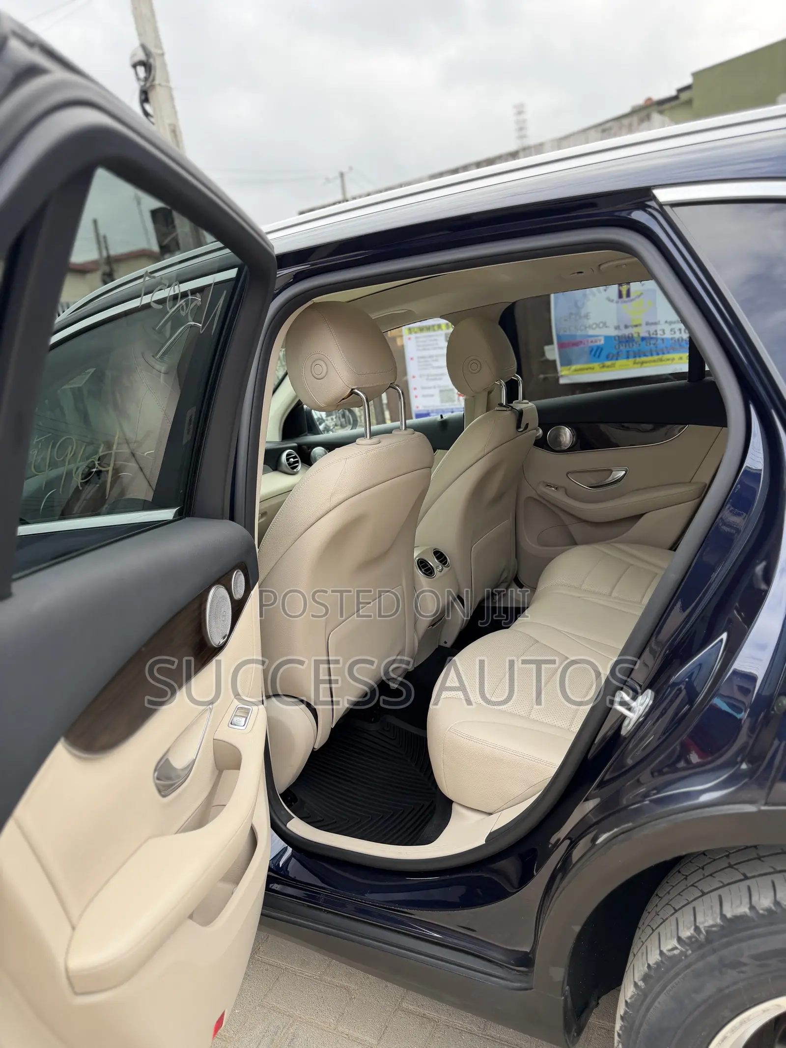 Mercedes-Benz GLC-Class 2017 Blue
