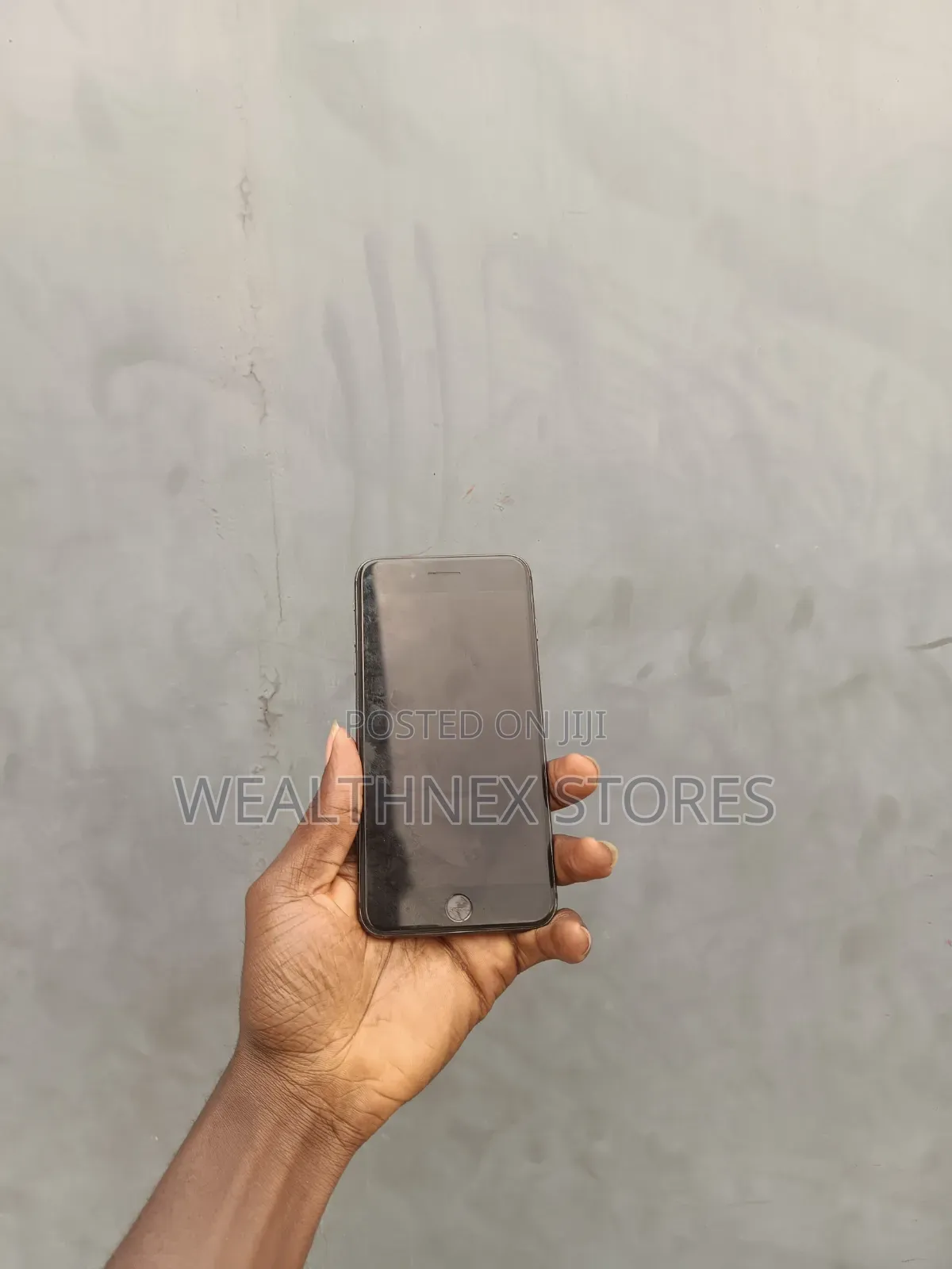 Apple iPhone 8 Plus 64 GB Black