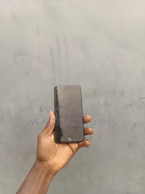 Apple iPhone 8 Plus 64 GB Black