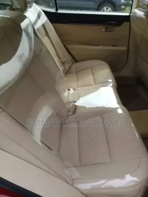 Lexus ES 2015 Red