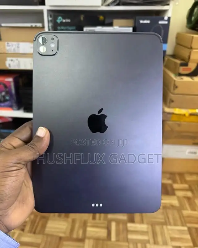 New Apple iPad Pro 11 (2025) 256 GB Silver