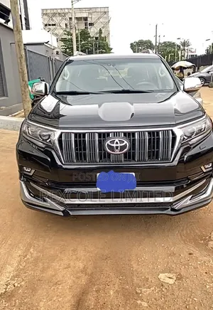 Toyota Land Cruiser Prado 2022 Black