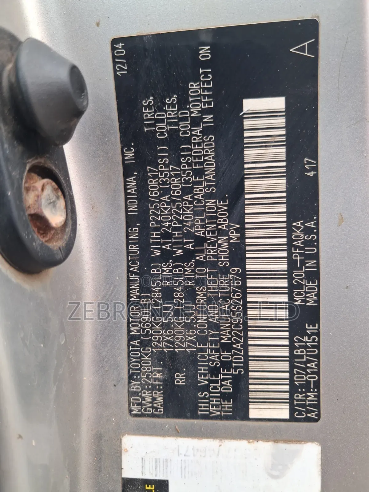 Toyota Sienna 2005 Silver
