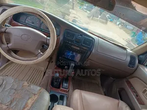 Toyota 4-Runner 2000 Green